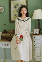 Load image into Gallery viewer, Green Gable Dress