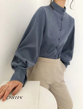 Load image into Gallery viewer, Big Lantern Blouse