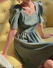 Load image into Gallery viewer, Alice's Back Bow Date Dress