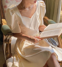 Load image into Gallery viewer, Alice's Back Bow Date Dress