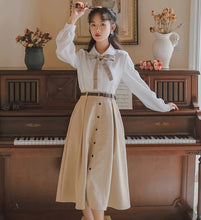 Load image into Gallery viewer, Retro Style A-Line Pleated Skirt With Belt