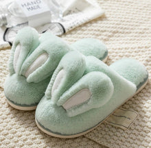 Load image into Gallery viewer, Bunny Plush Slippers