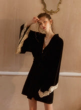 Load image into Gallery viewer, Susan's Velvet Royal Nightgown