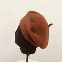 Load image into Gallery viewer, Classic Soft Knit Beret