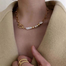 Load image into Gallery viewer, Irregular Pearl Gold Ring Necklace
