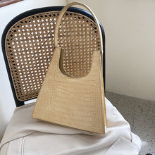Load image into Gallery viewer, Triangle Retro Aesthetics Handbag
