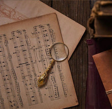 Load image into Gallery viewer, Mini Magnifying Glass