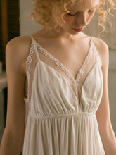 Load image into Gallery viewer, Emma's Delicate Nightgown