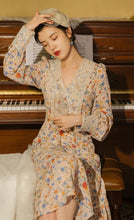 Load image into Gallery viewer, Matilda's Vintage Dress
