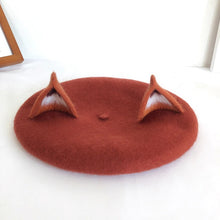 Load image into Gallery viewer, Wild Fox Beret