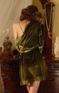 Macbeth's Green Envy Nightgown