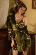 Load image into Gallery viewer, Macbeth&#39;s Green Envy Nightgown
