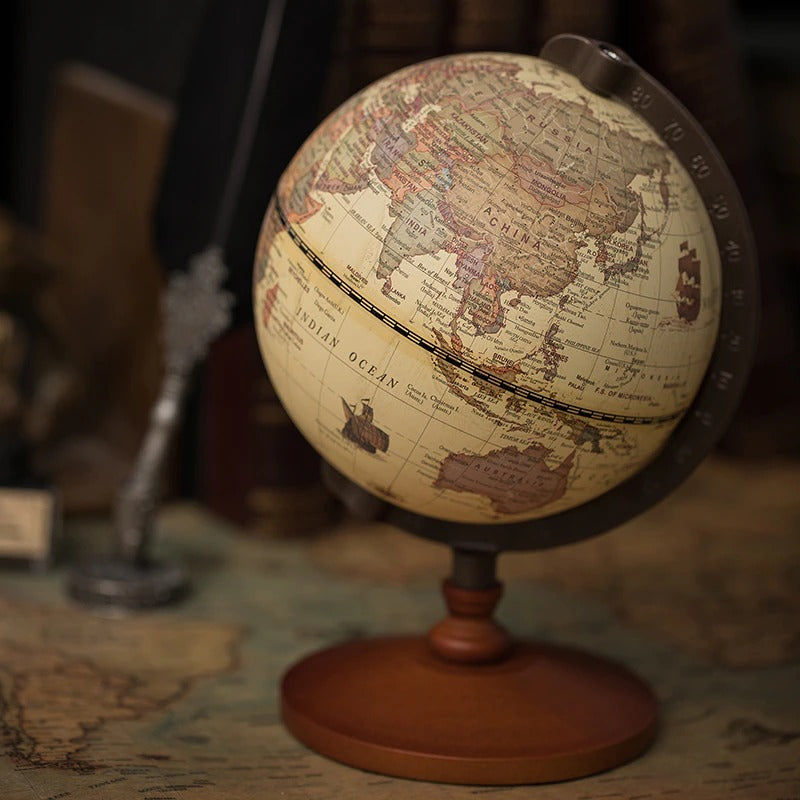 Vintage World Globe – UrbanVinta