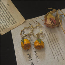 Load image into Gallery viewer, Scent of Spring Flower Earrings

