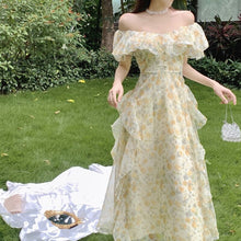 Load image into Gallery viewer, Elaine&#39;s Picnic Dress
