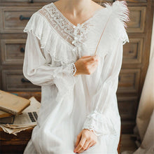 Load image into Gallery viewer, Vintage Victorian Cotton Nightgown
